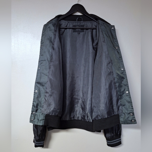 Brooklyn Standard Snap Mens Colorblock Button Bomber Wind Breaker Jacket w Pin - Picture 13 of 14